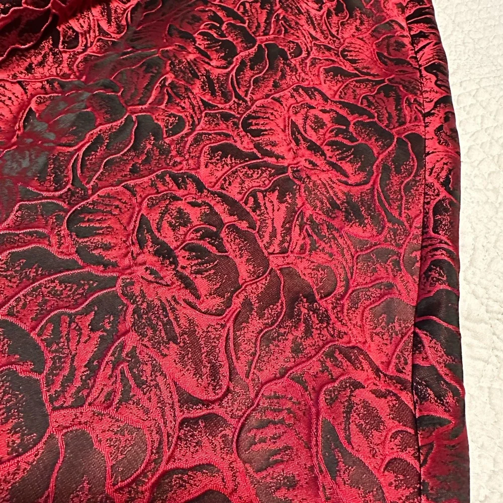 WHBM DRESS - Picture 3 of 5
